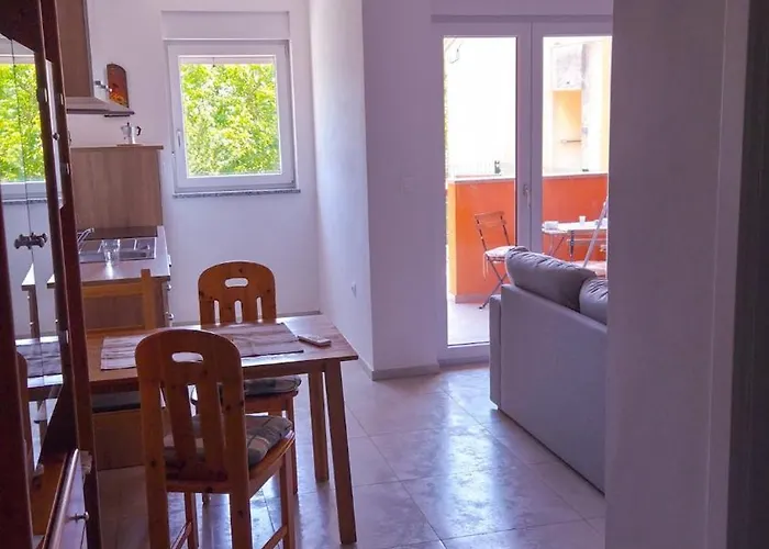 Apartment Rudan Pomer